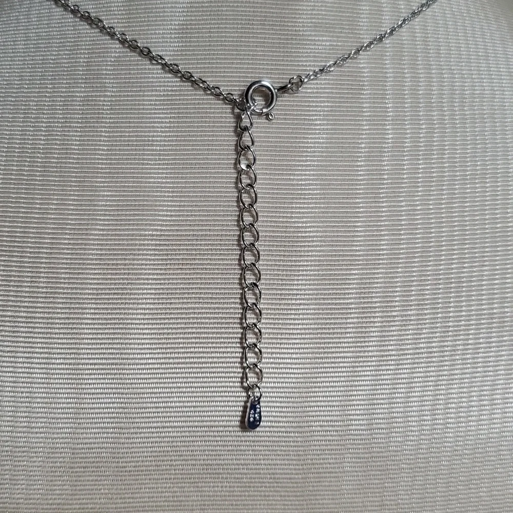 Infinity Rings Necklace - Adjustable Chain - Picture 8 of 9